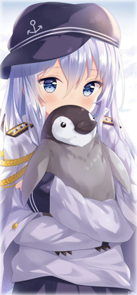 Аватар вконтакте Хибики / Hibiki из аниме Флотская коллекция / Kantai Collection: KanColle, держит на руках пингвина