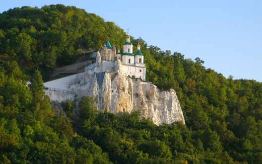 Обои на рабочий стол Свято-Успенская Святогорская Лавра на горе Кремянец, город Святогорск, Донецкая область, Украина