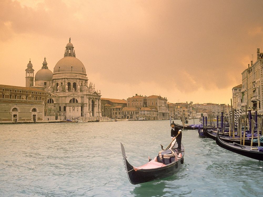Обои для рабочего стола Sunset Over Grand Canal, Venice, Italy