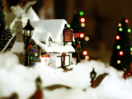 Обои на рабочий стол Santa's workshop toys
