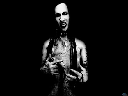 Обои на рабочий стол Marilyn Manson