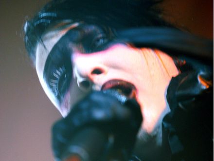 Обои на рабочий стол Marilyn Manson