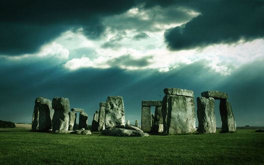 Обои на рабочий стол Стоунхендж (Stonehenge, «каменный хендж»)