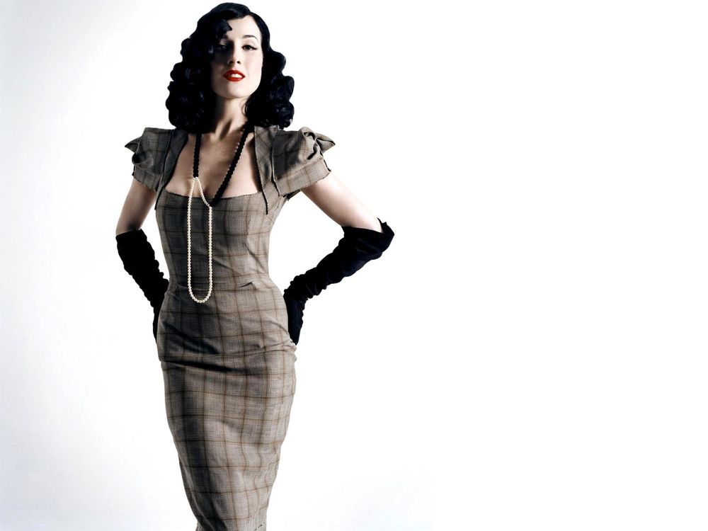 Обои для рабочего стола Dita Von Teese