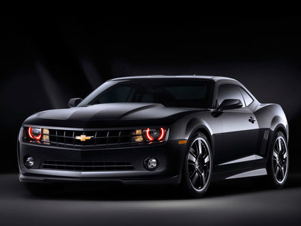 Обои на рабочий стол Chevrolet Camaro.