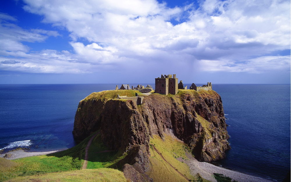 Обои для рабочего стола Dunnottar castle, Scotland, UK / Замок Данноттар, Шотландия, окрестности Абердина