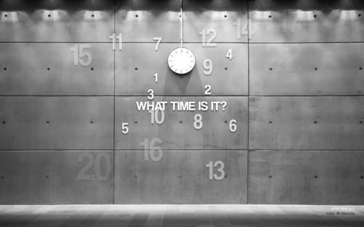 Обои на рабочий стол Часы без стрелок на стене (What time is it? © Robin de blance)