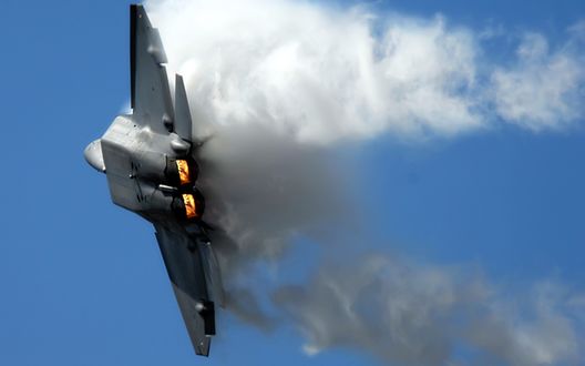 Обои на рабочий стол F22 Raptor