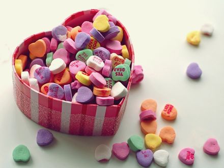 Обои на рабочий стол Сладкие сердечки