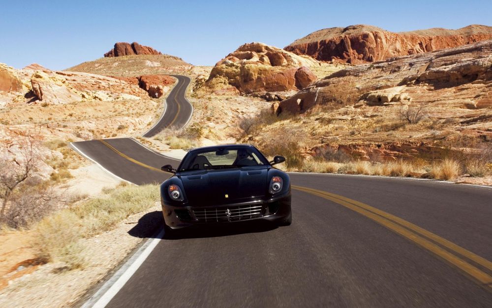 Обои для рабочего стола Black Ferrari Fiorano