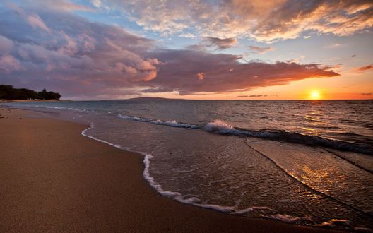 Обои на рабочий стол Закат на морском побережье