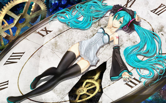 Обои на рабочий стол Вокалоид Хатсуне Мику / Hatsune Miku лежит на циферблате