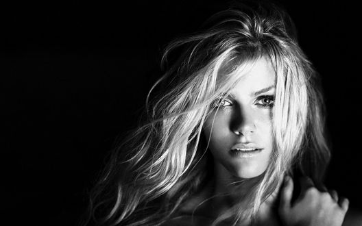 Обои на рабочий стол Лицо модели Бруклин Деккер / Brooklyn Decker крупным планом