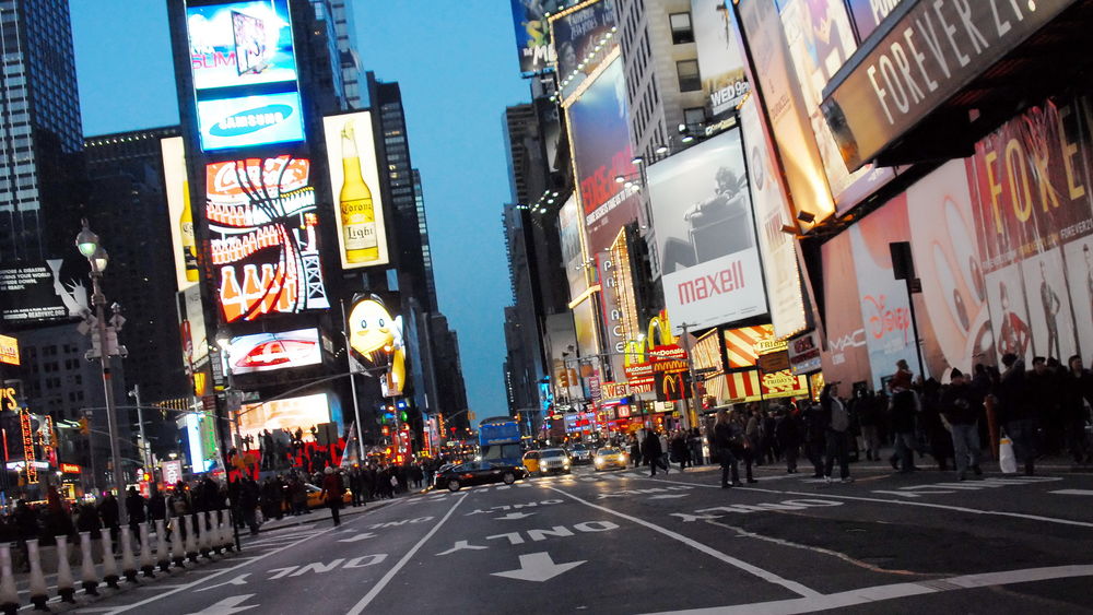 Обои для рабочего стола Times Square, Нью-Йорк / New-York (Frederik Holmstrom) высотные здания Нью-Йорка