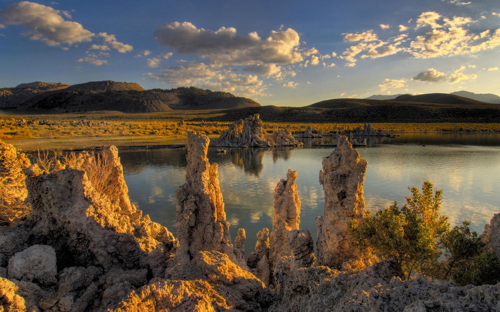 Обои для рабочего стола Сalifornia mono lake озеро и скалы