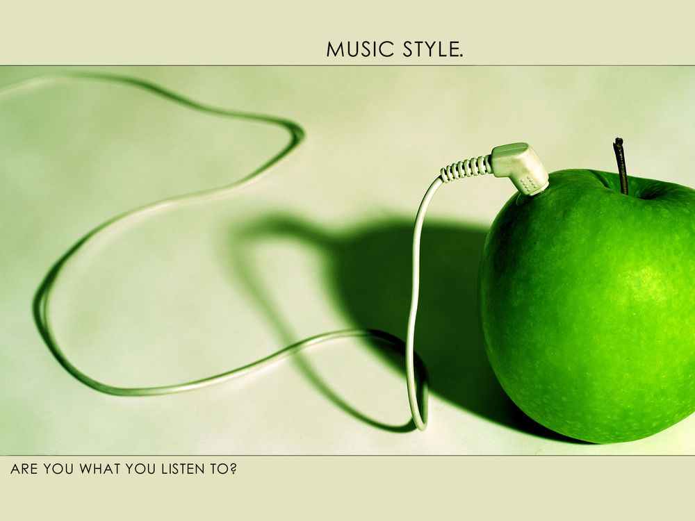 Обои для рабочего стола Шнур от наушников воткнули в зеленое яблоко, Music style, social expression and definition, are you what you listen to