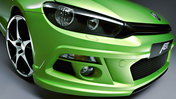Обои на рабочий стол Зелёное авто Volkswagen Scirocco