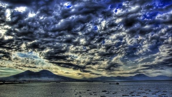 Обои на рабочий стол Море и горы