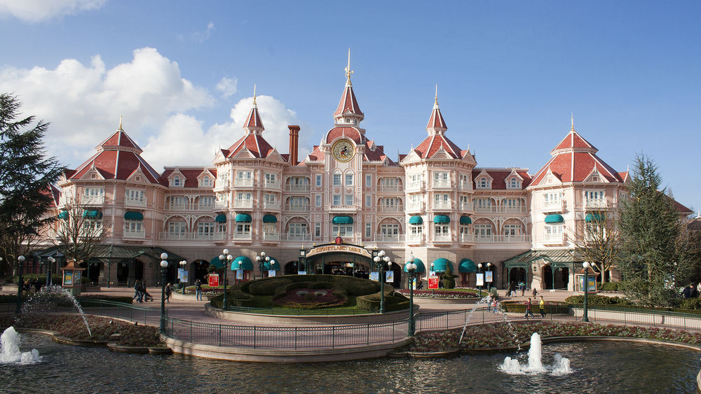 Обои для рабочего стола Disney Land / Диснейленд парк развлечений в городе Анахайме, штат Калифорния, США