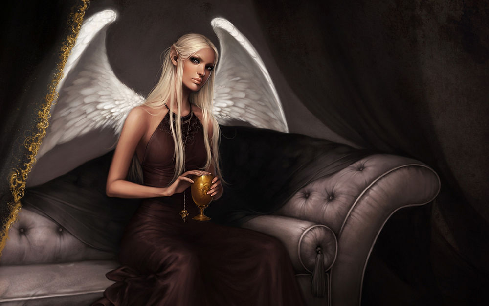 Обои для рабочего стола Девушка с крыльями ангела сидит на диване и держит в руке золотой бокал
