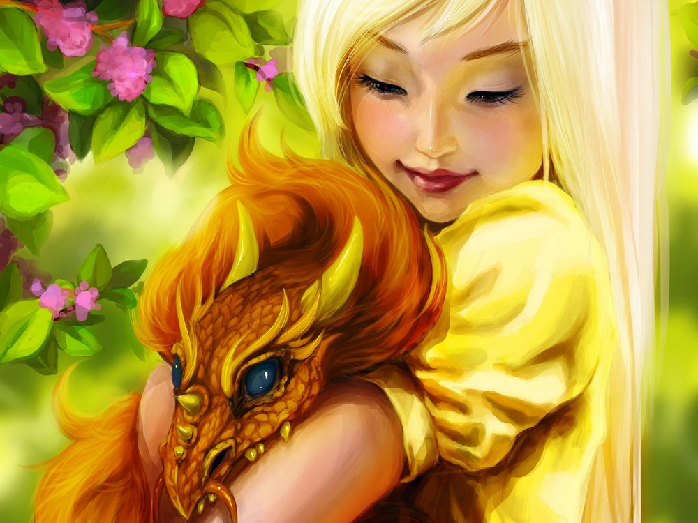 Обои для рабочего стола Белокурая девушка-азиатка держит на руках золотисто-оранжевого дракона