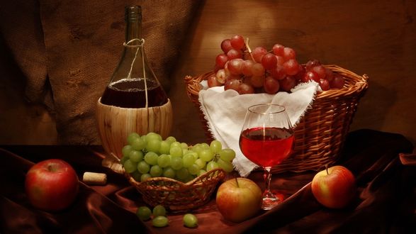 Обои на рабочий стол Разнообразный виноград, яблоки и бутылка красного вина