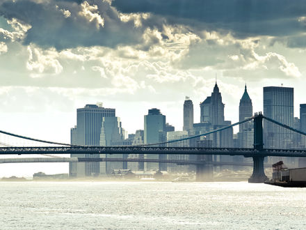 Обои на рабочий стол Город Нью-Йорк перед бурей / New York City