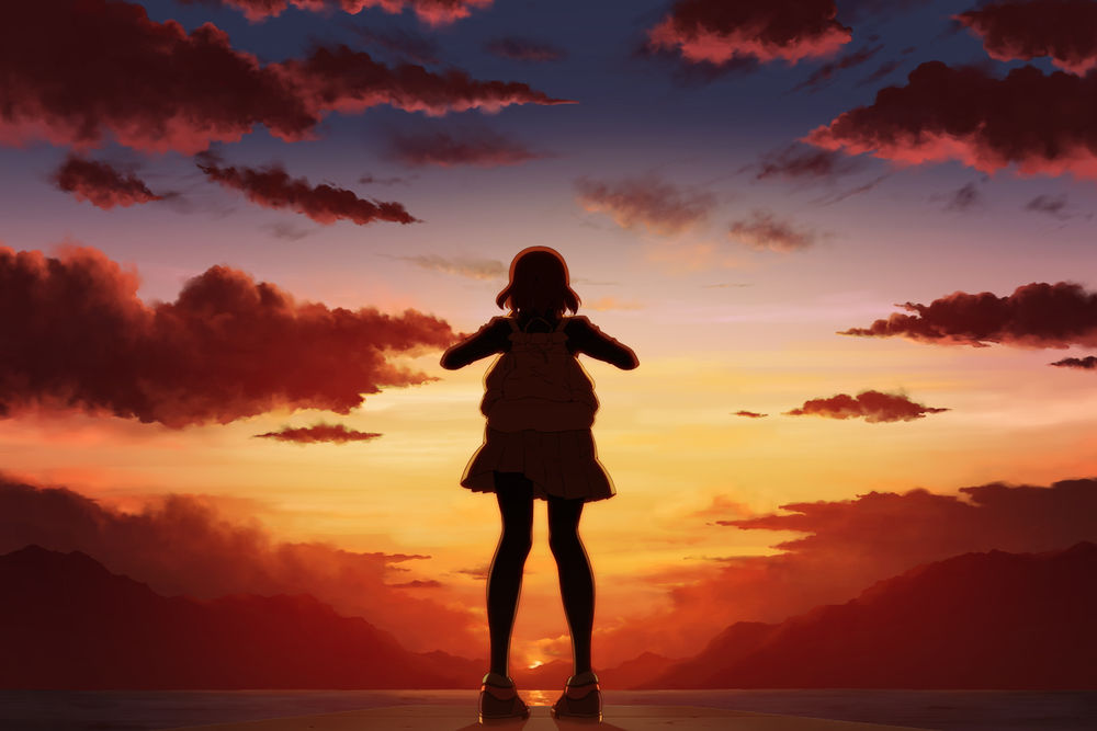 Обои для рабочего стола Анимешная девочка с рюкзаком за спиной стоит на пирсе у воды на фоне закатного неба и смотрит вдаль
