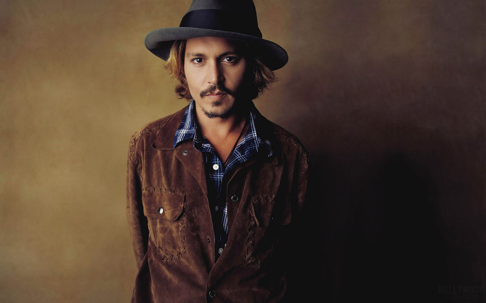 Обои для рабочего стола Johnny Depp / Джонни Депп в куртке и шляпе