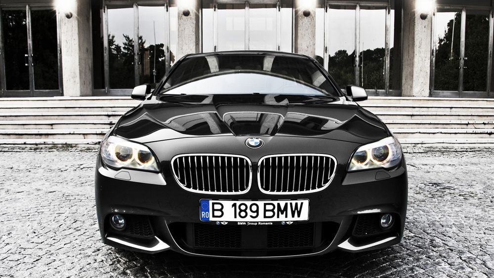 Обои для рабочего стола Автомобиль BMW / БМВ