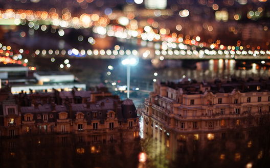 Обои на рабочий стол Огни ночного города  с эффектом тилт шифт / tilt shift