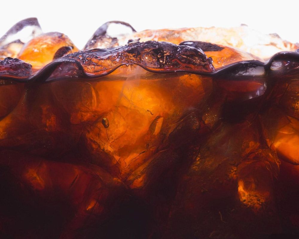 Обои для рабочего стола Ледяная кока-кола / Coca-cola