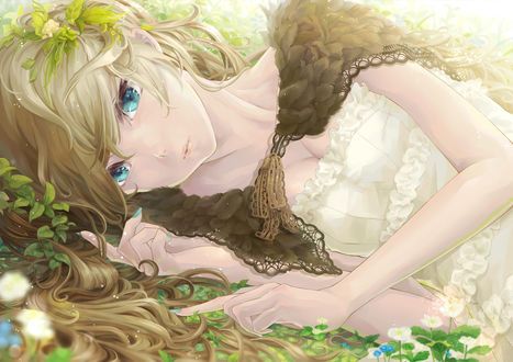 Обои на рабочий стол Лежащая девушка с вплетенными в волосы листвой