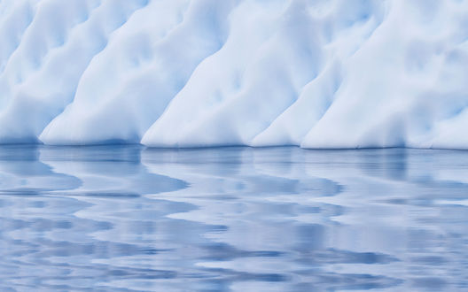 Обои на рабочий стол Фигуры из снега и льда, Антарктида / Antarctica