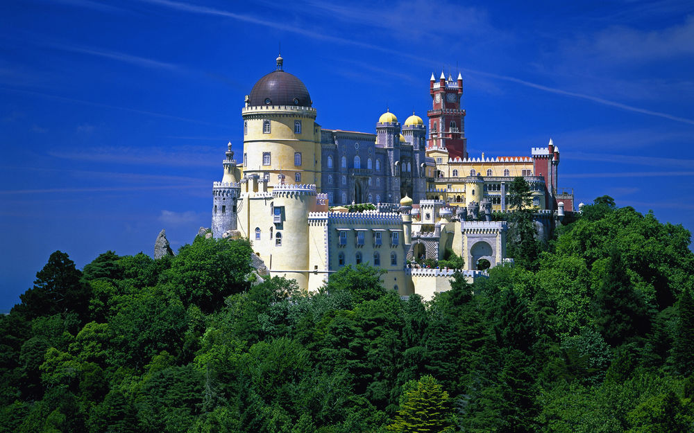 Обои для рабочего стола Замок Пена В Синтре, Португалия / Castle Pena in Sintra, Portuga
