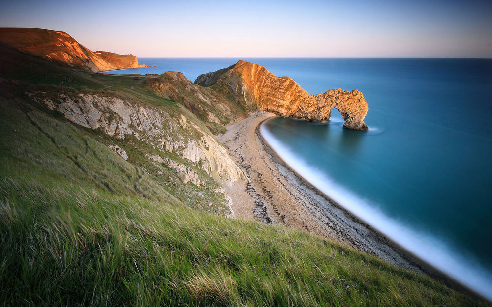 Обои для рабочего стола Дердл-дор / Durdle Door - известняковая арка, расположенная на побережье Юрского периода, Дорсет, Англия
