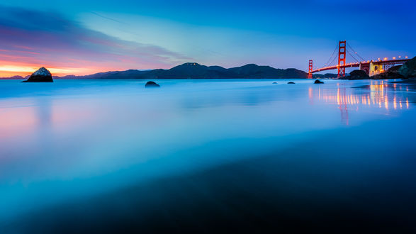 Обои на рабочий стол Мост Золотые Ворота / The Golden Gate Bridge, штат Калифорния / California, Сан-Франциско / San Francisco, США / USA