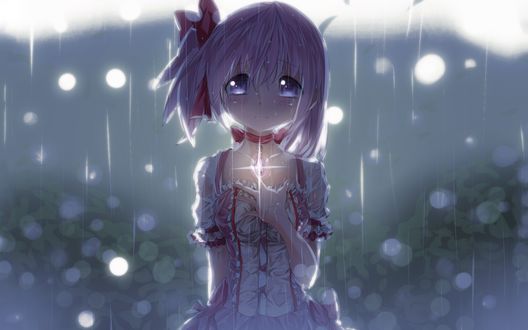 Обои на рабочий стол Madoka Kaname / Мадока Канамэ стоит под дождем из аниме Mahou Shoujo Madoka Magica / Волшебница Мадока Магика