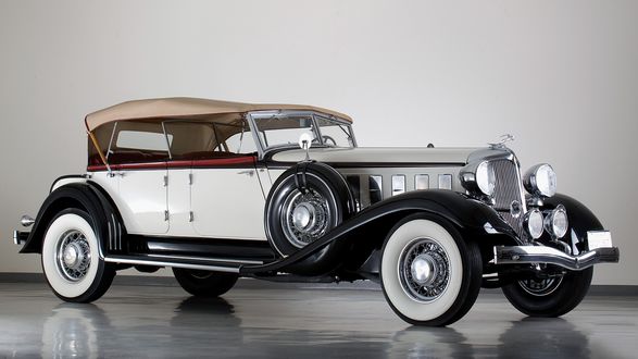 Обои на рабочий стол Старинный раритетный автомобиль, Chrysler CL Imperial Sport Phaeton by LeBaron, 1933 / Крайслер СЛ Империал Спорт Фаэтон, ЛеБарон, 1933 г