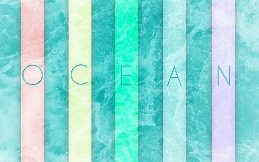Обои для рабочего стола Надпись Ocean / Океан на разноцветных полосках