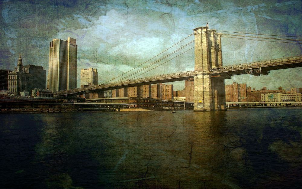 Обои для рабочего стола Бруклинский мост / Brooklyn Bridge над проливом Ист-Ривер / East River, Нью-Йорк / New York City