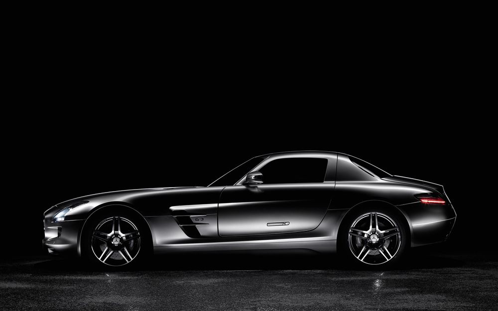 Обои для рабочего стола Черный Mercedes-Benz SLS AMG - 2010