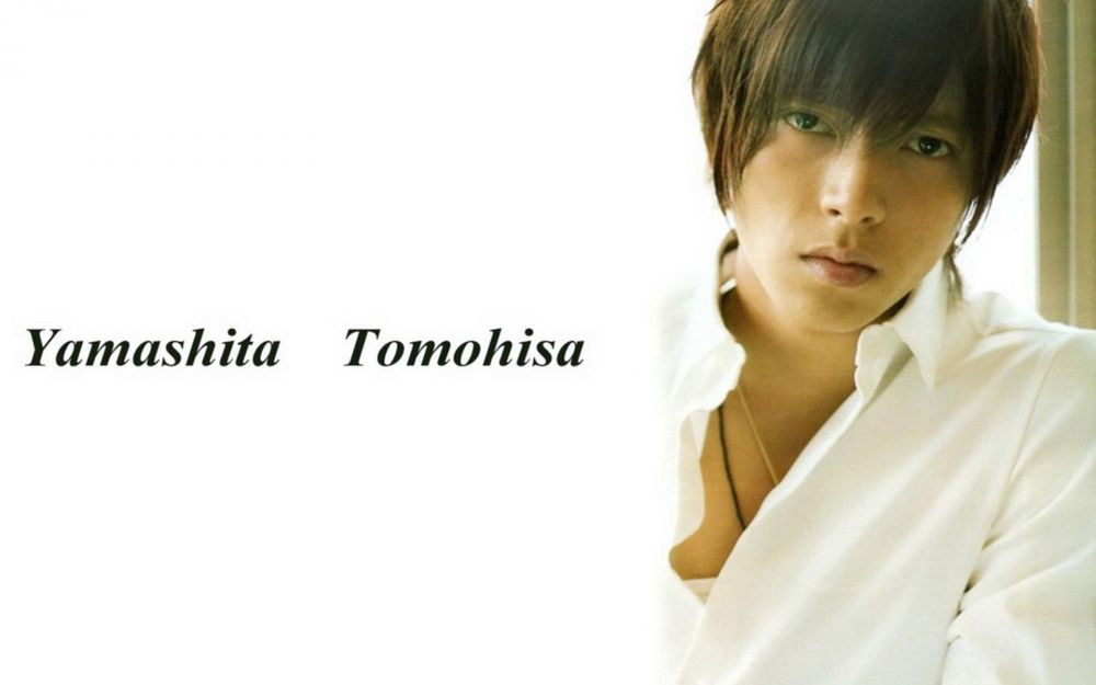 Обои для рабочего стола Певец Yamashita Tomohisa / Ямасита Томохиса