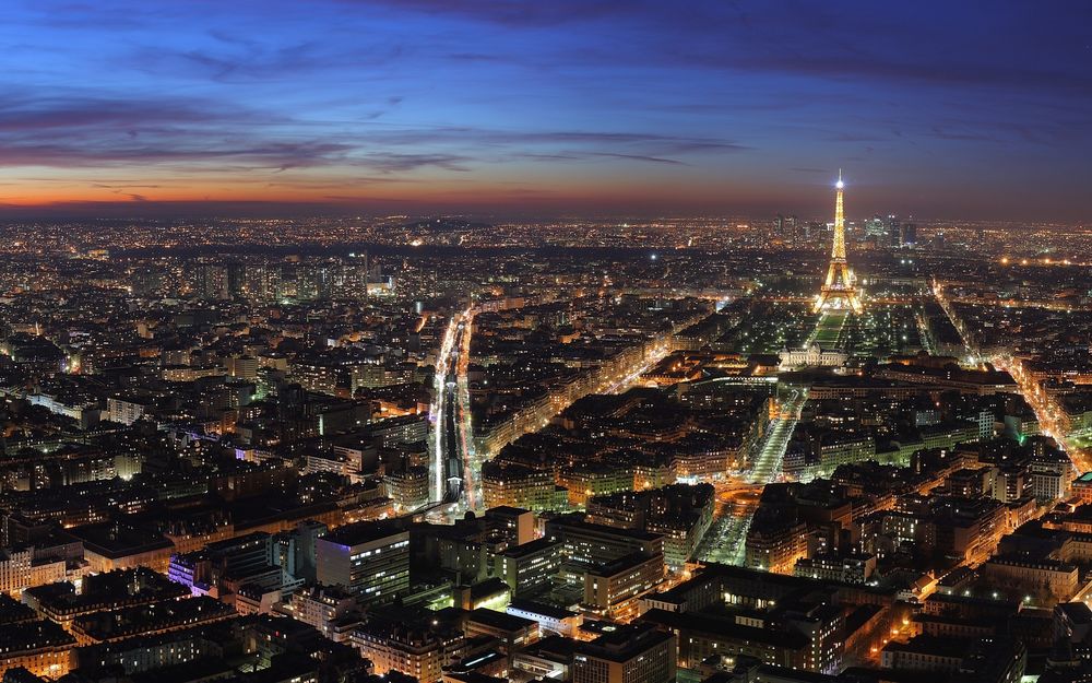 Обои для рабочего стола Город Париж сверху ночью