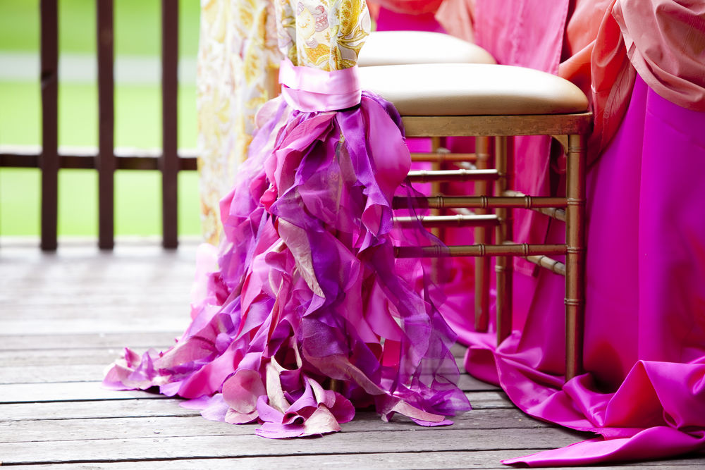 Свадебное платье цвета фуксии