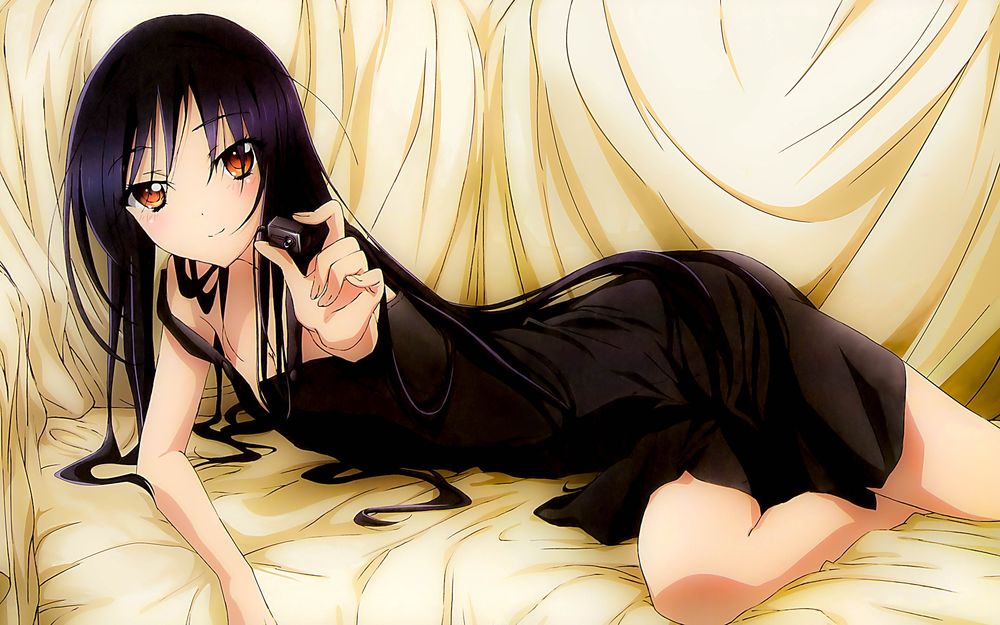 Обои для рабочего стола Kuroyukihime / Куроюкихимэ из аниме Accel World / Ускоренный Мир держит в руке приборчик