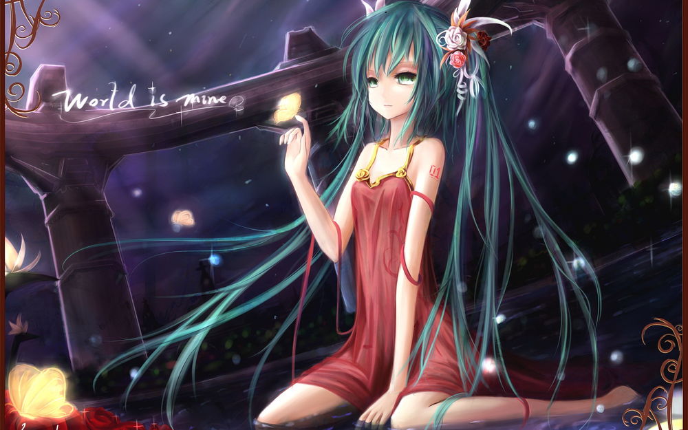 Обои для рабочего стола Vocaloid Hatsune Miku / Вокалоид Хатсуне Мику в красном платье со светящейся золотой бабочкой на пальце ночью сидит в воде среди колонн (World is Mine)