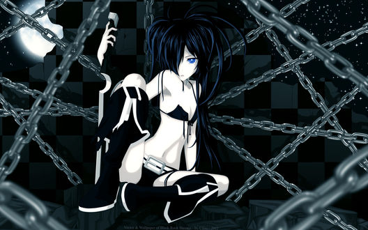 Обои на рабочий стол Mato Kuroi / Мато Курои (Black Rock Shooter) сидит ночью в развалинах, отовсюду свисают железные цепи из аниме Black Rock Shooter / Стрелок с Черной скалы