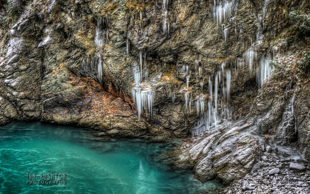 Обои для рабочего стола Река Каварау, Новая Зеландия / Kawarau, New Zealand, фотограф Ян Раштoн / Ian Rushton