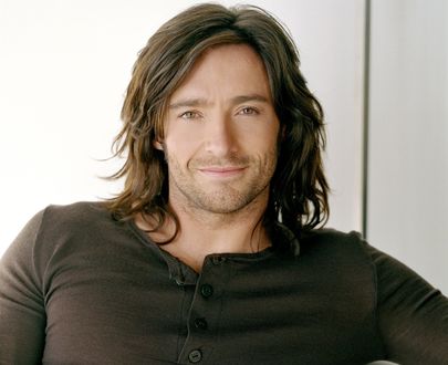 Обои на рабочий стол Актер Hugh Jackman / Хью Джекман с длинными волосами